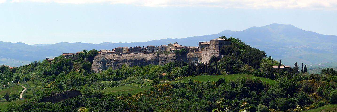 trevinano day trip from rome