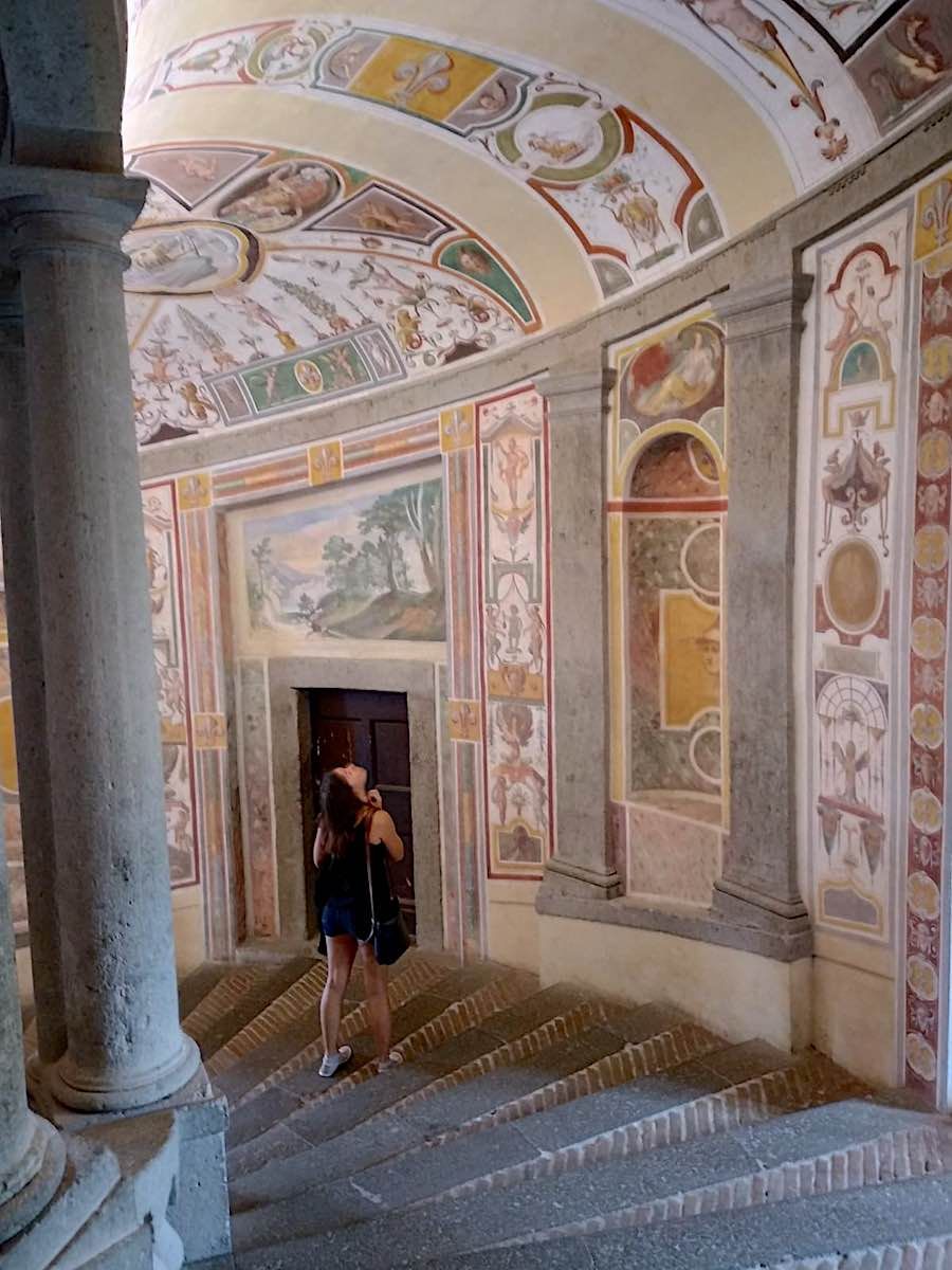 palazzo farnese caprarola
