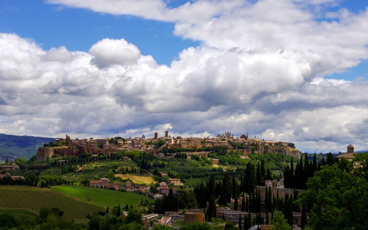 Orvieto Italy day trips from Rome by train