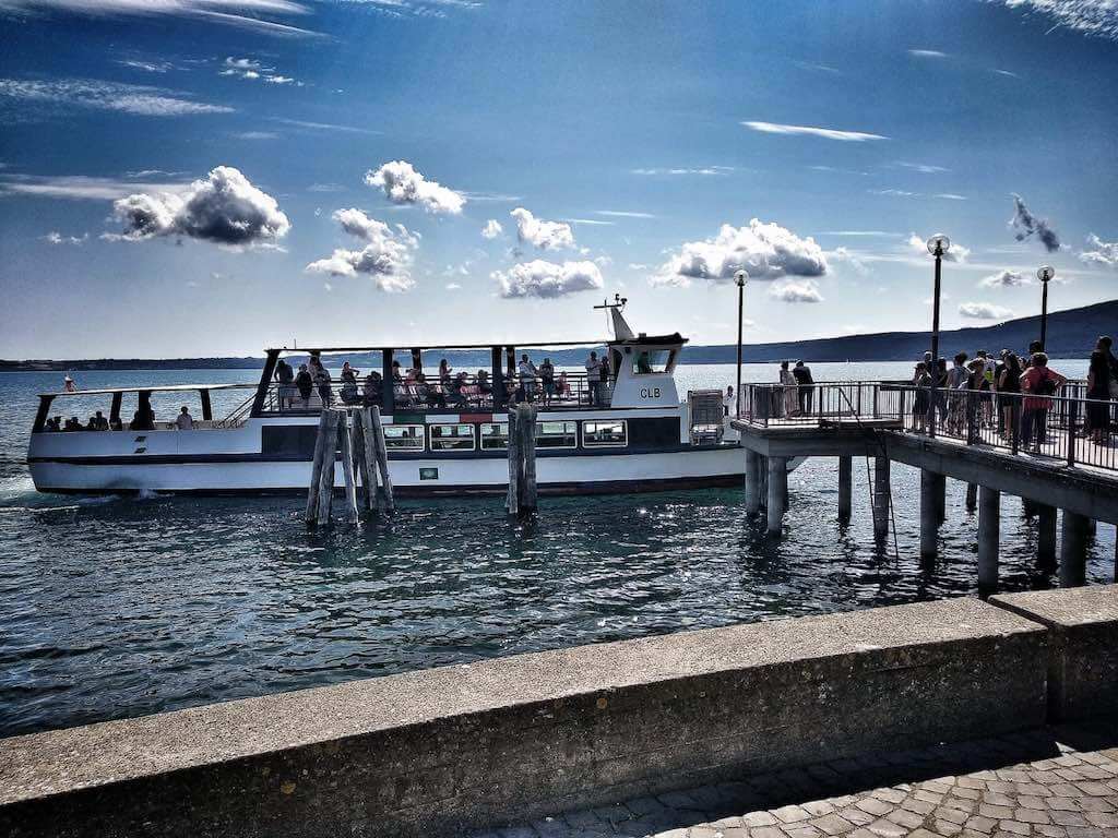 lake bracciano boat