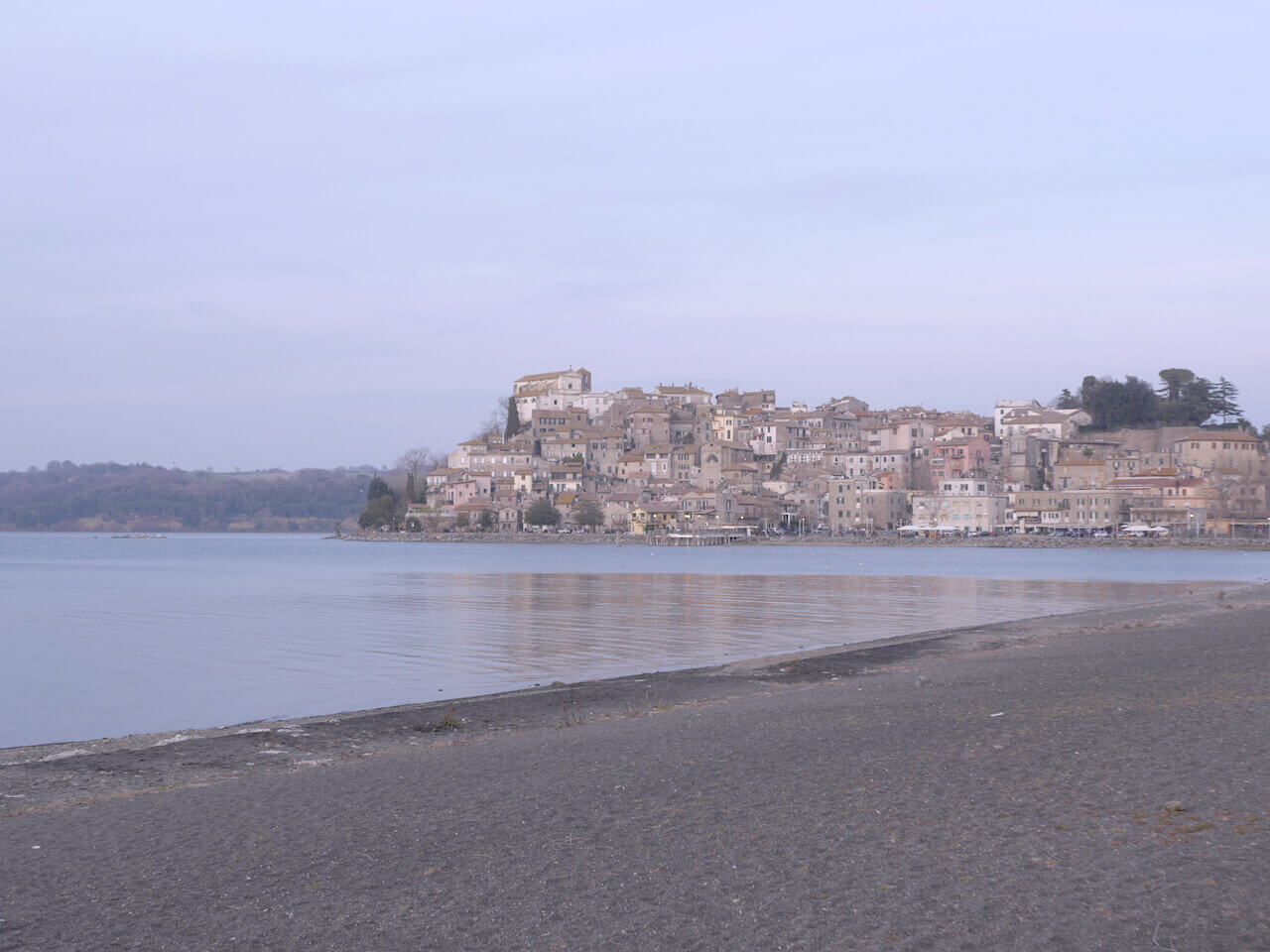 anguillara sabazia lake bracciano day trip from rome