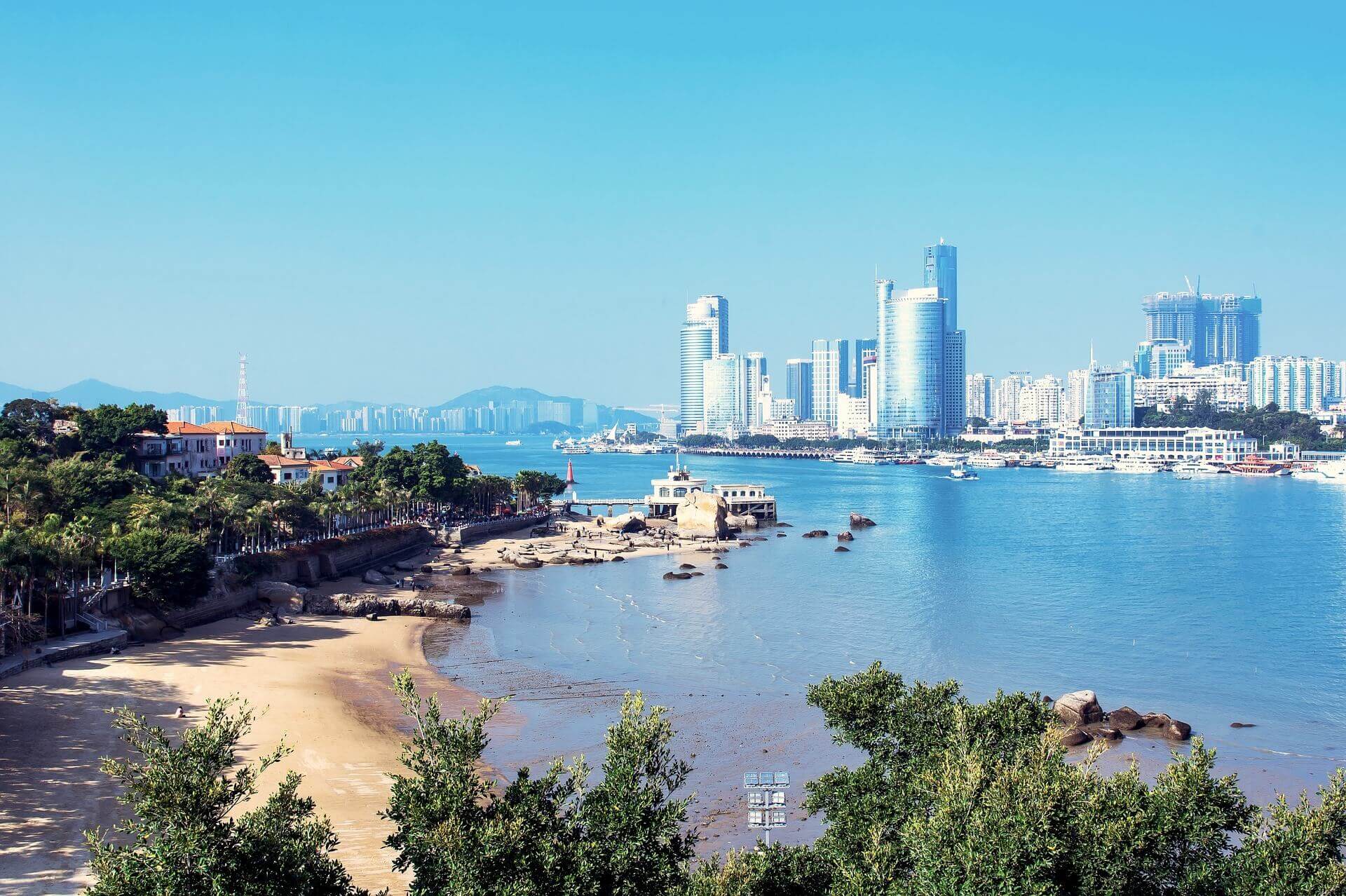 xiamen city china guide