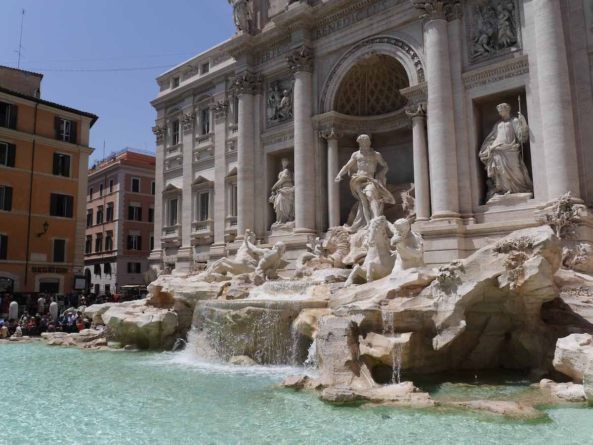 trevi fountain rome
