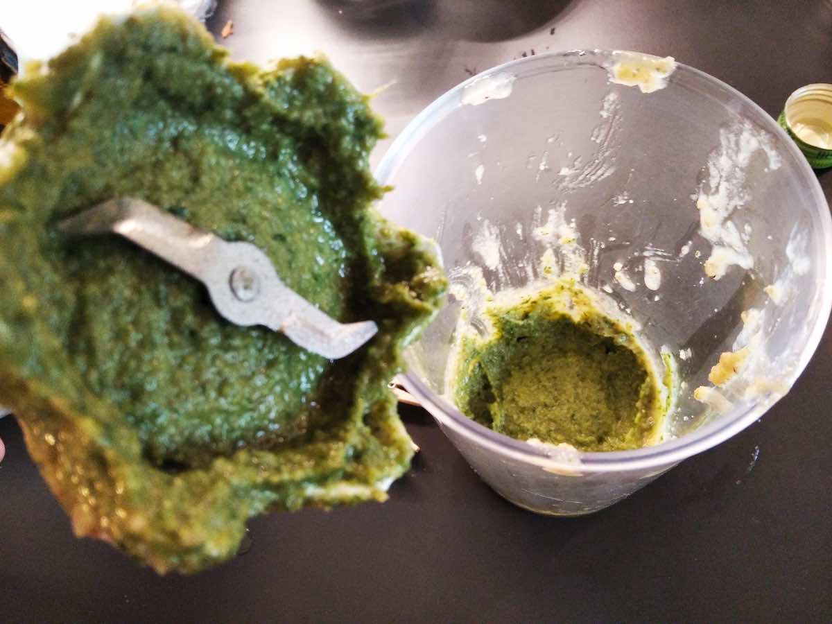 vegan basil pesto